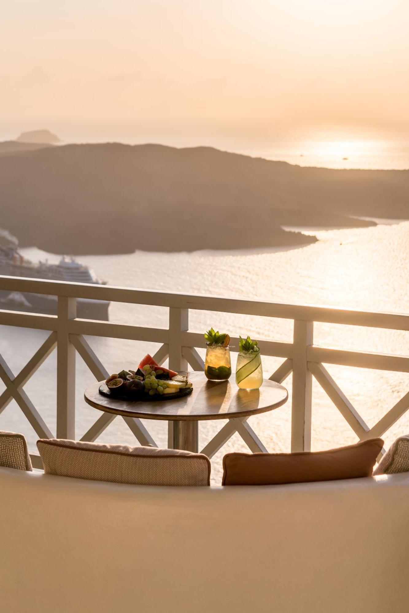 Enigma Suites Fira  Eksteriør billede