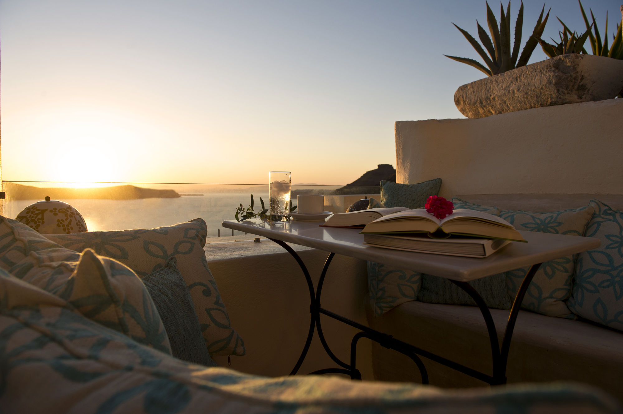 Enigma Suites Fira  Eksteriør billede